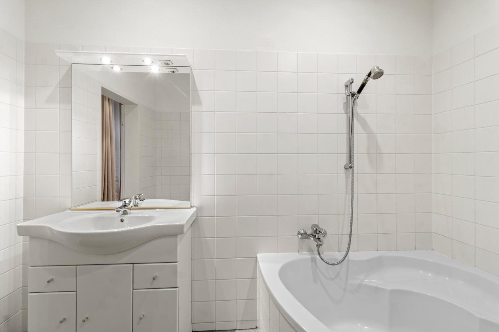 Chic 1Br Apartment - Directly Near Schoenbrunn Vienna Luaran gambar